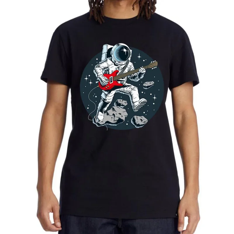 

XIN YI Men's T-shirt High Quality 100% Cotton Funny Astronaut Plays Guitar Print Loose O-neck Men T-shirt Male T-shirt Tops Tees