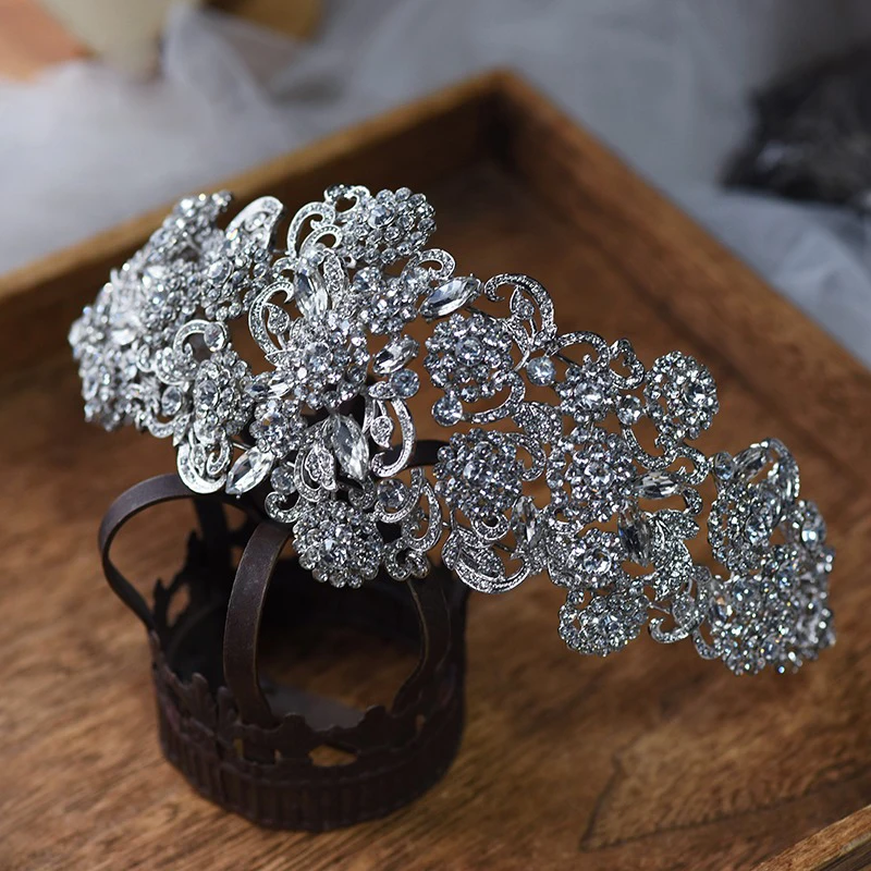 

Gorgeous Zircon Crystal European Crown Hair Accessories Bride Wedding Crown Birthday Crown