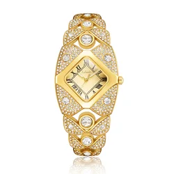 Luxurious Luminous Diamond - Studded Ladies' Quartz Watch (Gold)