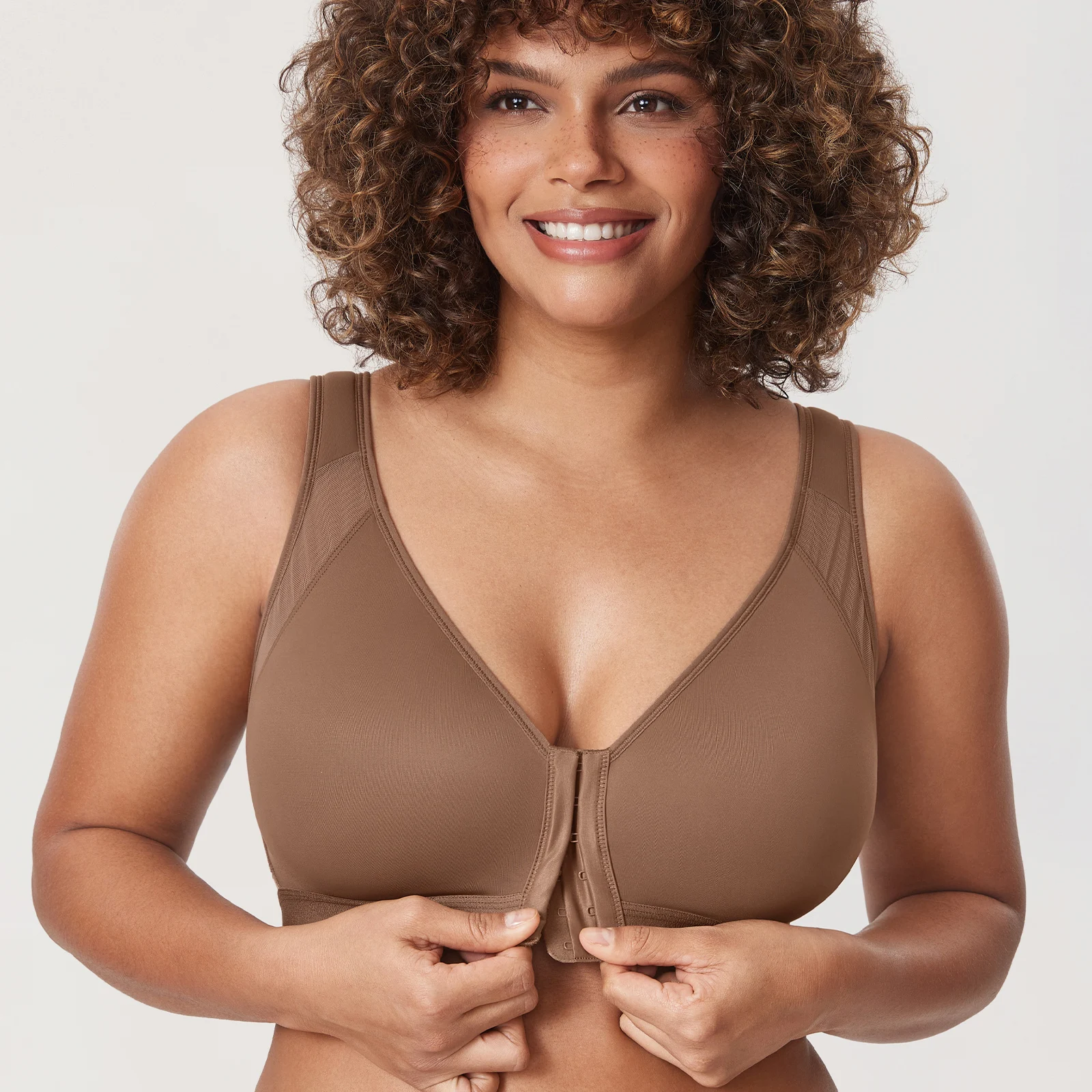 DELIMIRA Women's Full Coverage Front Closure Wire Free Back Support Posture Bra D DD E F G