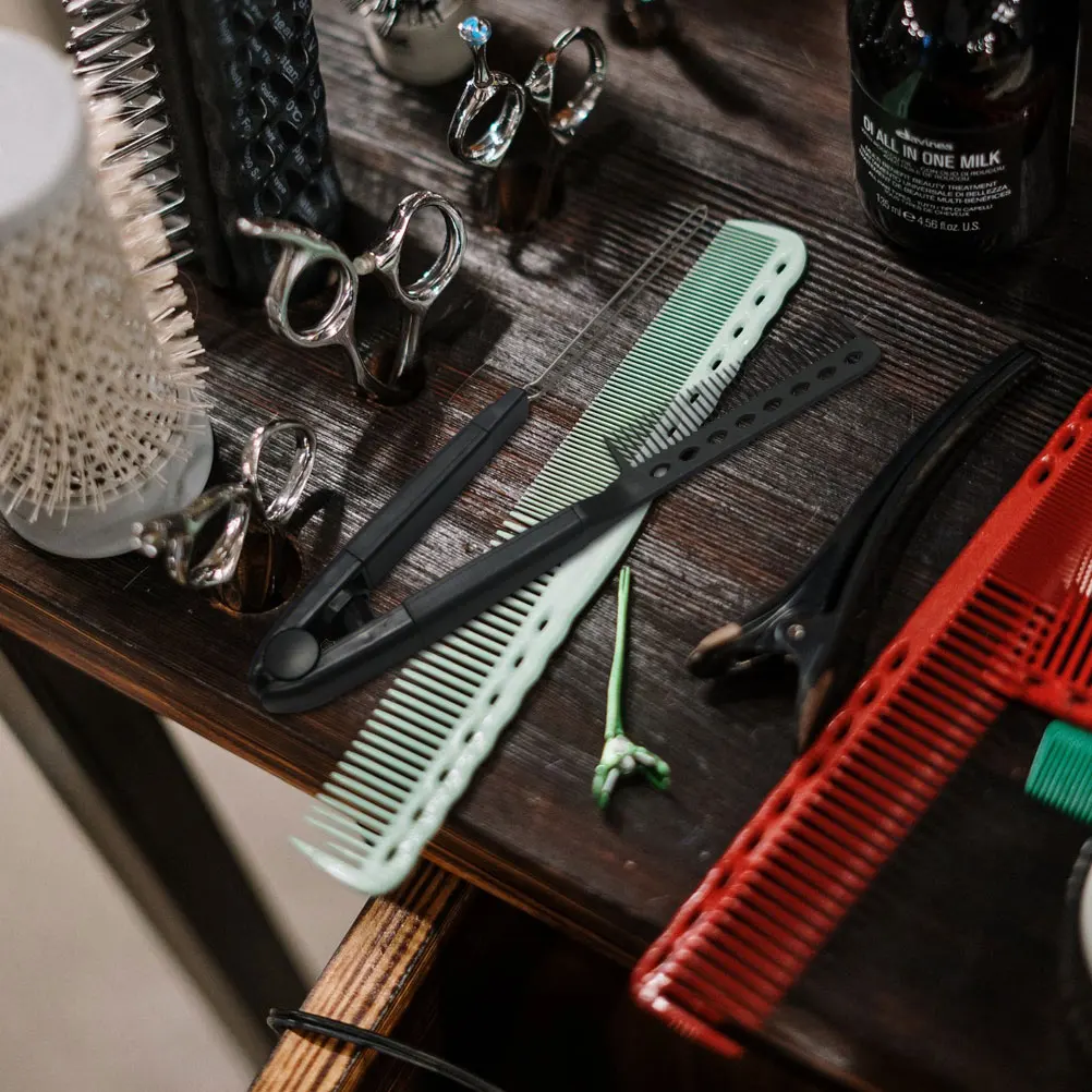 V Shaped Straightening Comb Hair Tool Hairstyling Comb Multipurpose Hair Straightener Salon Brush Combs Hairdressing