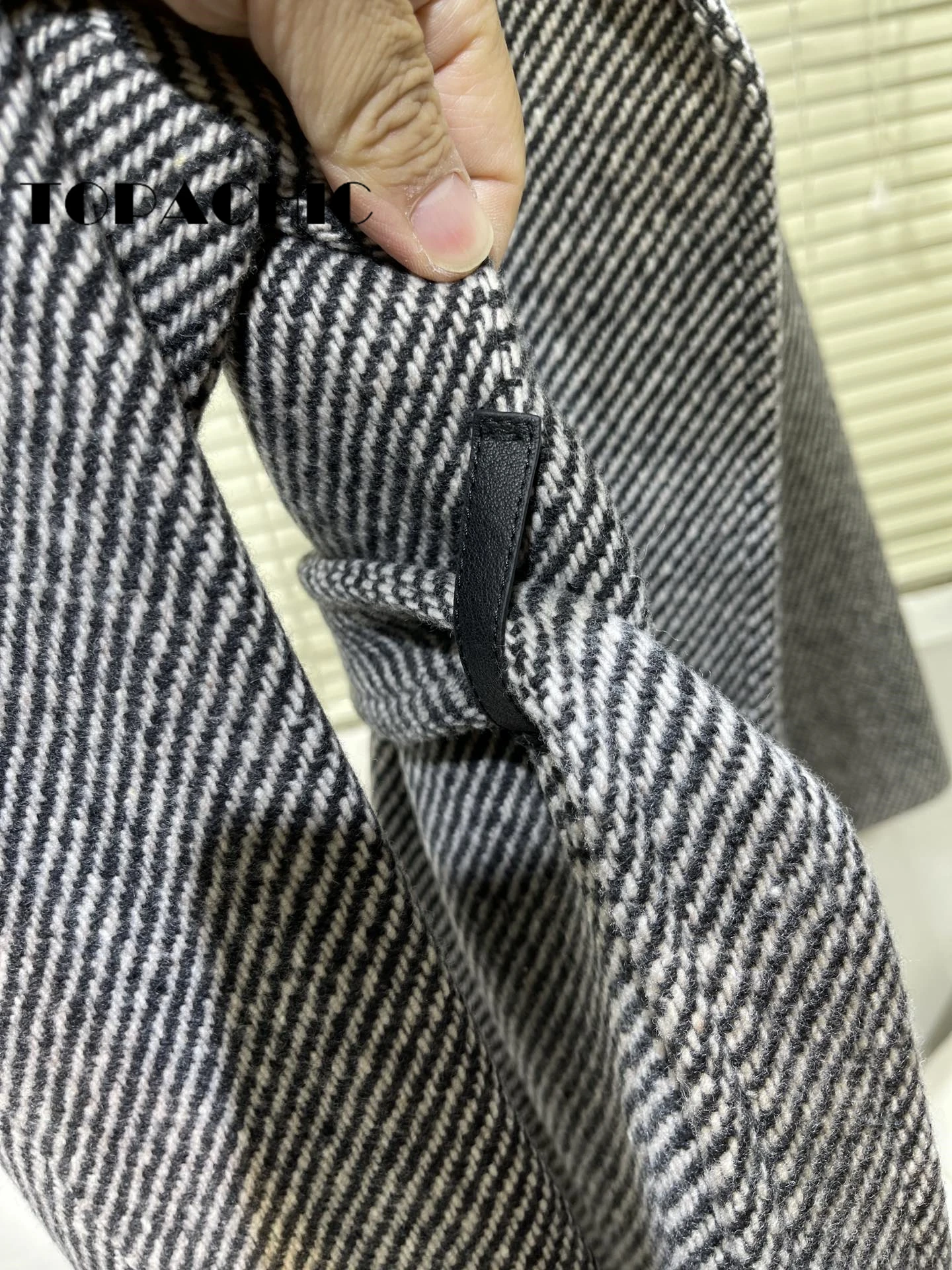thumb