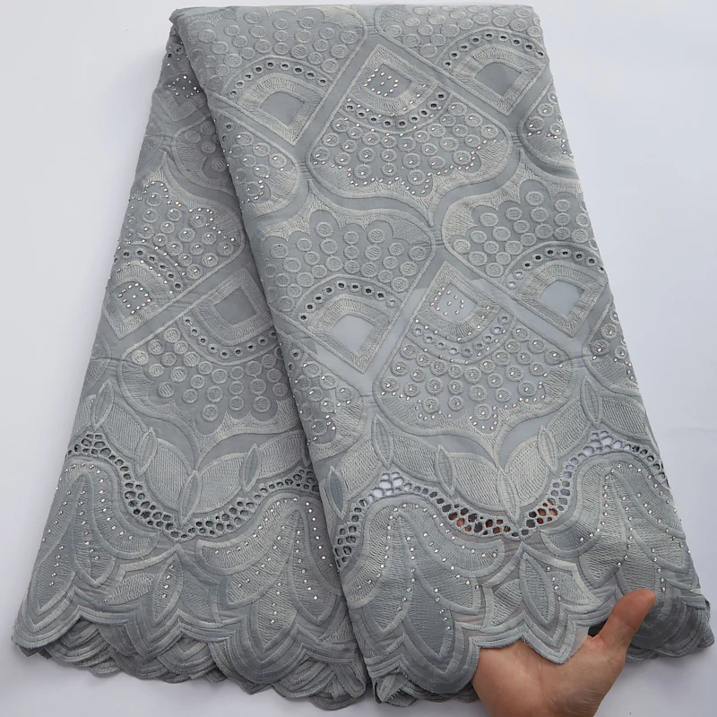 

Серая швейцарская вуаль кружевная ткань с вышивкой тяжелые камни Африканская Хлопковая кружевная ткань популярный Дубай Стиль материал для мужчин Y2986
