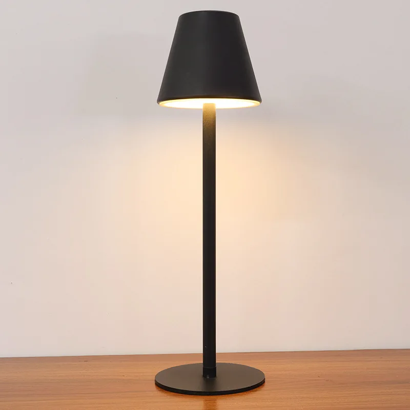 

Creative Office Restaurant Bar Table lamp Rechargeable Study Reading Touch Led Desk Light With Usb Charging Port for bedroom