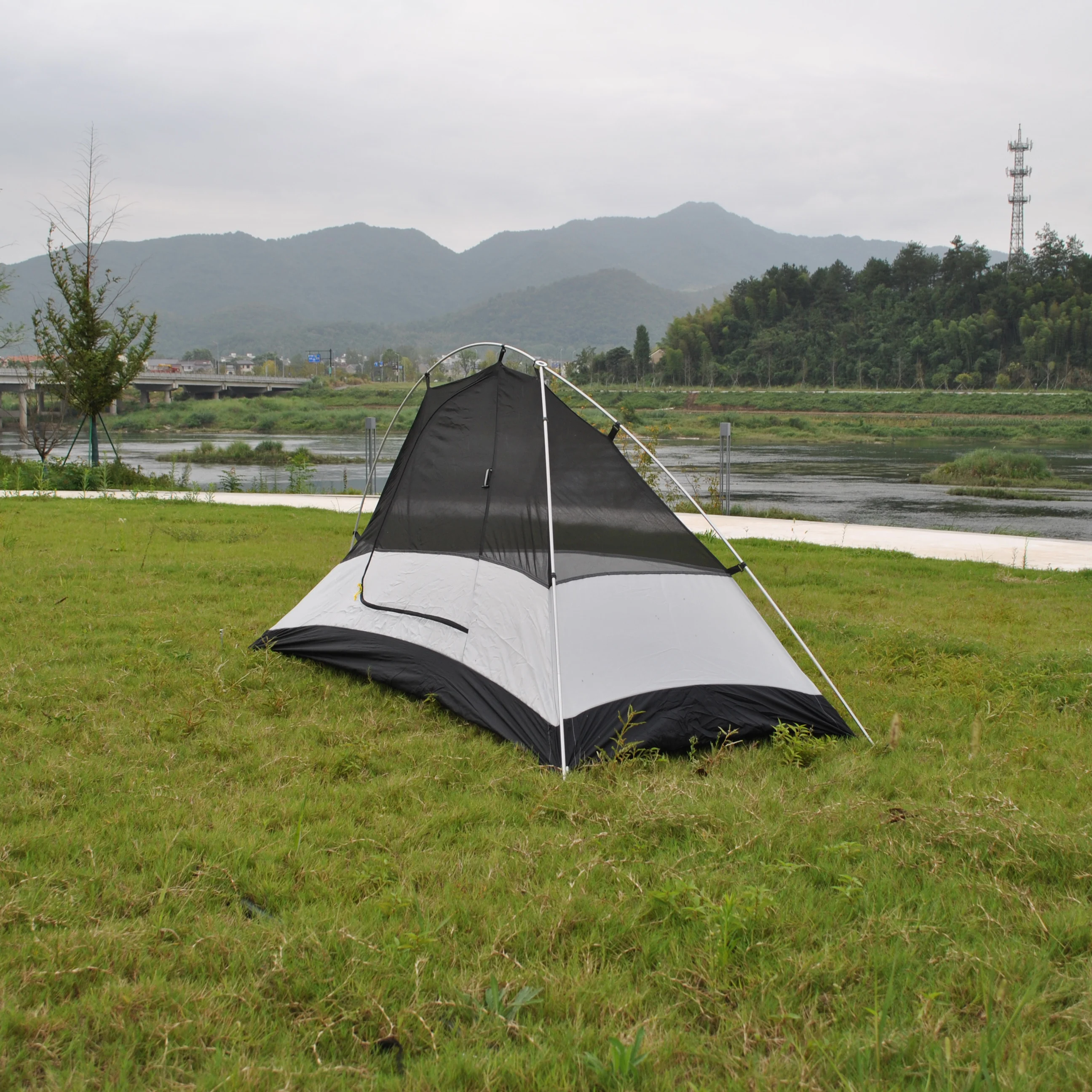 20D Ultralight Backpacking Tent Aluminum Pegs Footprint Carry Bag 1 Person 20D Ultra-Light Tent