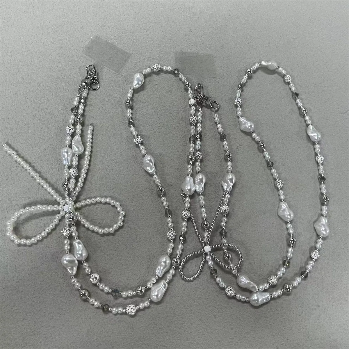 Elegant Pearl Bow Beaded Crossbody Chain Phone Case Pendant