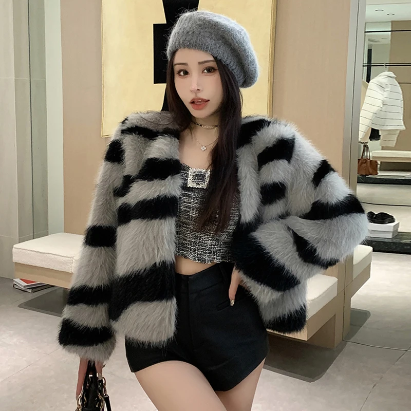 Winiter Zebra Stripe Faux Fur Coat Long Sleeves Cardigan Design Korean Fashion Women  Fur Coat