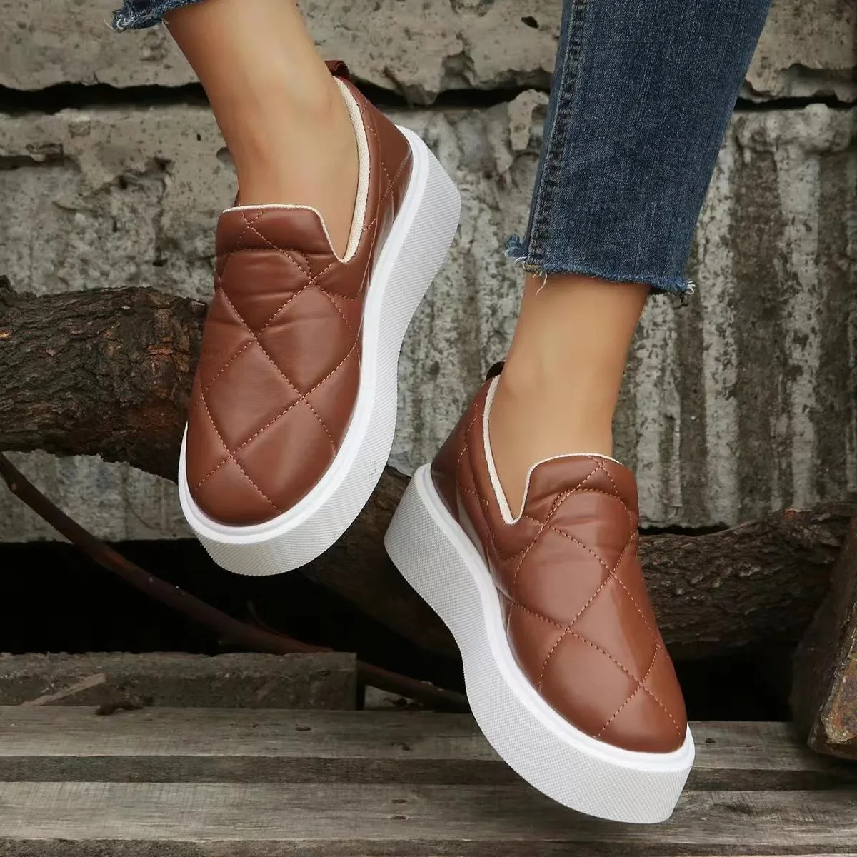 Women's Casual Shoes Spring New PU Leather Medium Heel Platform Shoes 2023 Outdoor Light Cover Sport Walking Shoes Women's Shoes