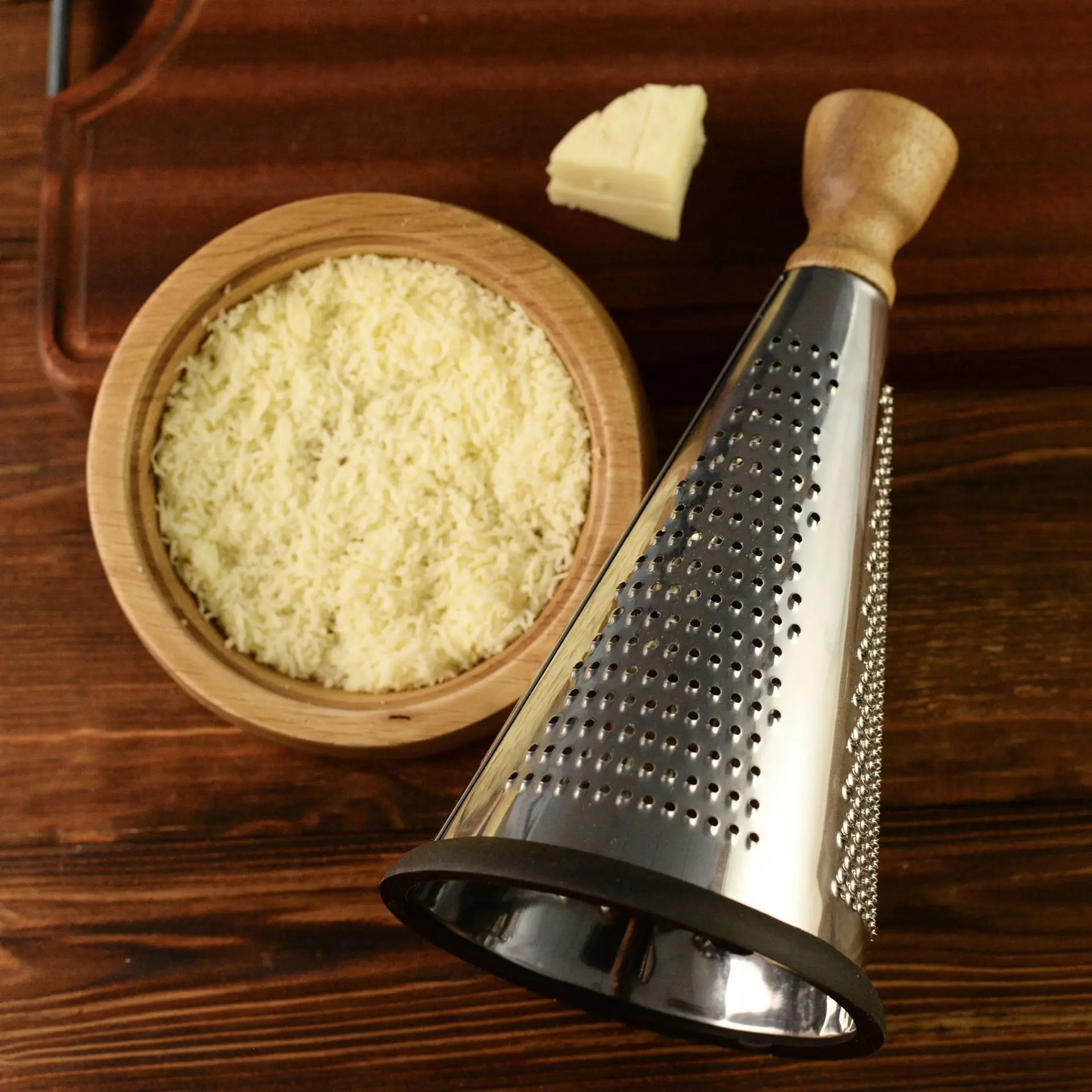 Cone Cheese Grater with Wooden Handle Multifunctional Vegetable Grater Chopper Stainless Steel Fruit Cutter Kitchen Gadgets