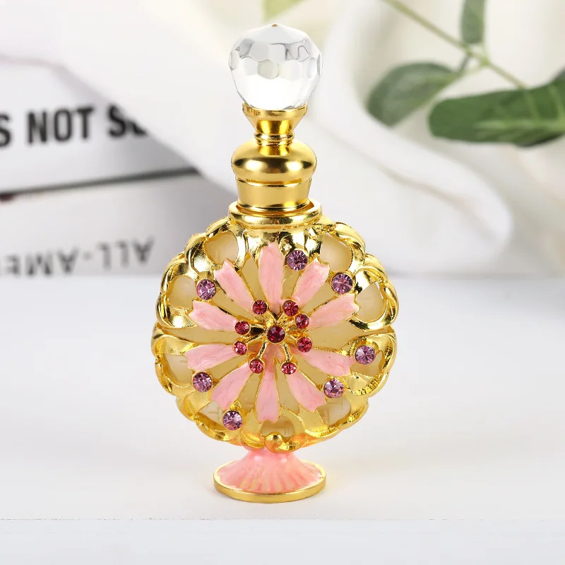 Dubai cosmetic perfume bottle creative flat shape Dubai Middle East 10ML fragrance bottle dispenser bottle 15ml out of the middle east fragrance dispenser bottle small barbarian perfume bottle essential oil dispenser bottle