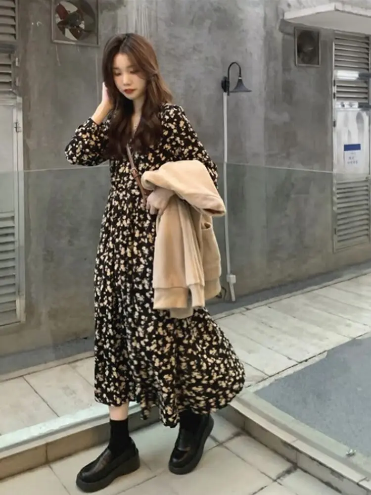 

Fashion Elegant Skirt Woman Black Broken Flower Female Dress V-Neck Long Sleeve Sexy Dresses Women's Clothing Beach Long Skirts