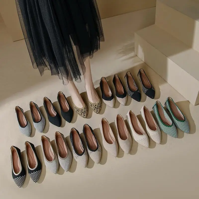 Women's Anti-skid Rubber Sole Fashionable Beautiful Pattern Casual Wedge Shaped  Shallow Mouth Casual Breathable Leopard Plaid