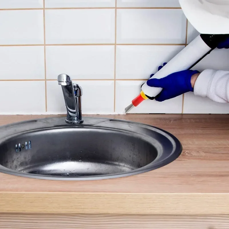 فوهة مسدس الغراء من الفولاذ المقاوم للصدأ ، بدلة قضيب مع قاعدة ، فوهة رش مانعة للتسرب لأبواب المطبخ والحمام وفجوة النوافذ