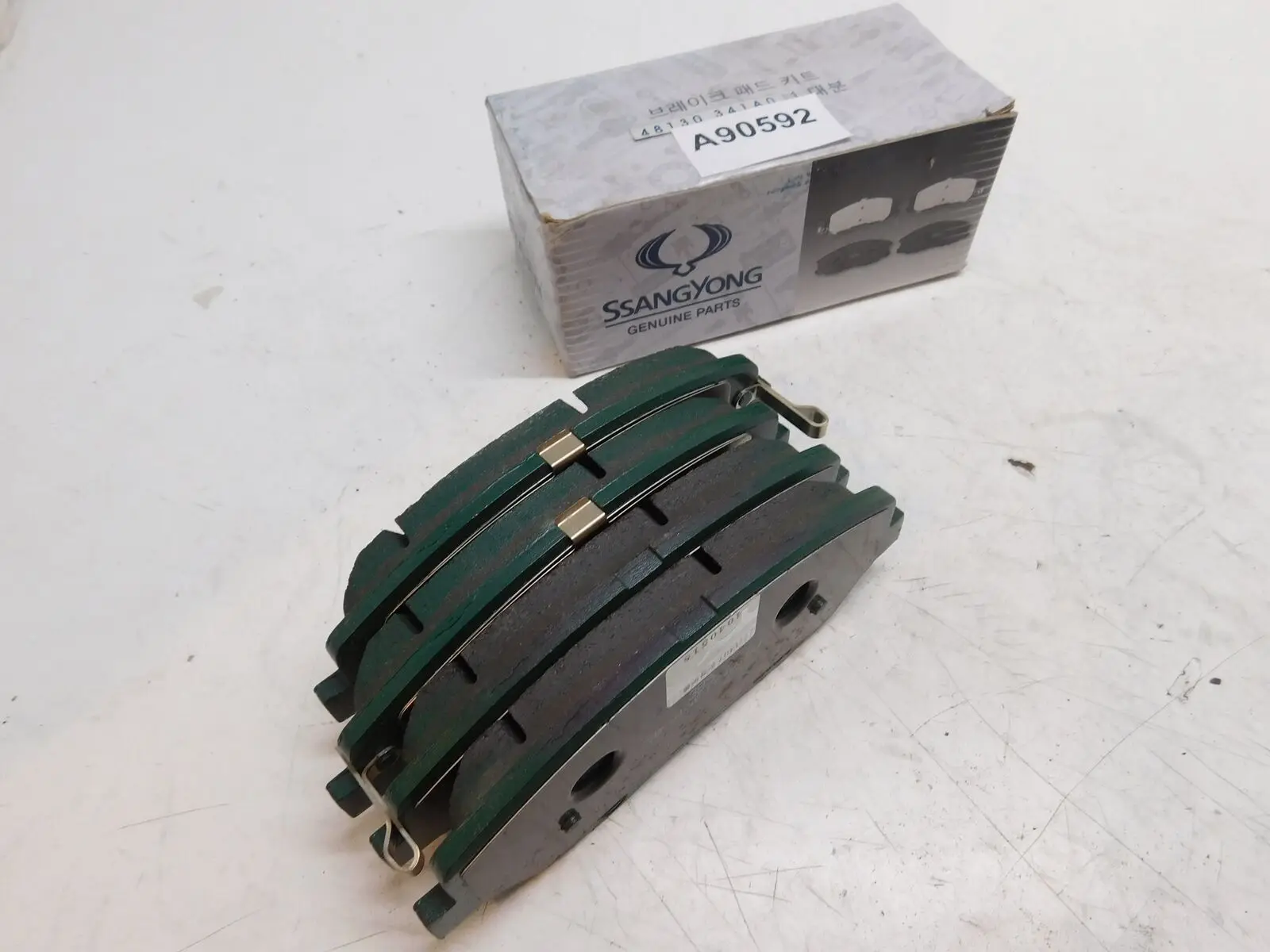 

original Pills Front Brake Pads Pad Ssangyong Korando 48130341A0
