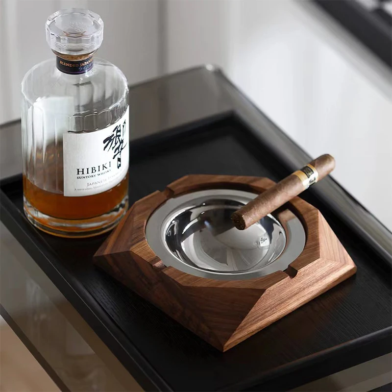 

Ashtray Prevent Fly Ash Suitable for Home Living Room Office Ornaments Trendy High-Grade Decoration European-Style Light Luxury