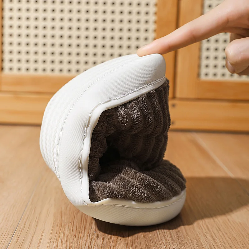 Men's Slippers Winter New Keep Warm Plush EVA Soft-soled Slides Slippers Indoor House Walking Shoes