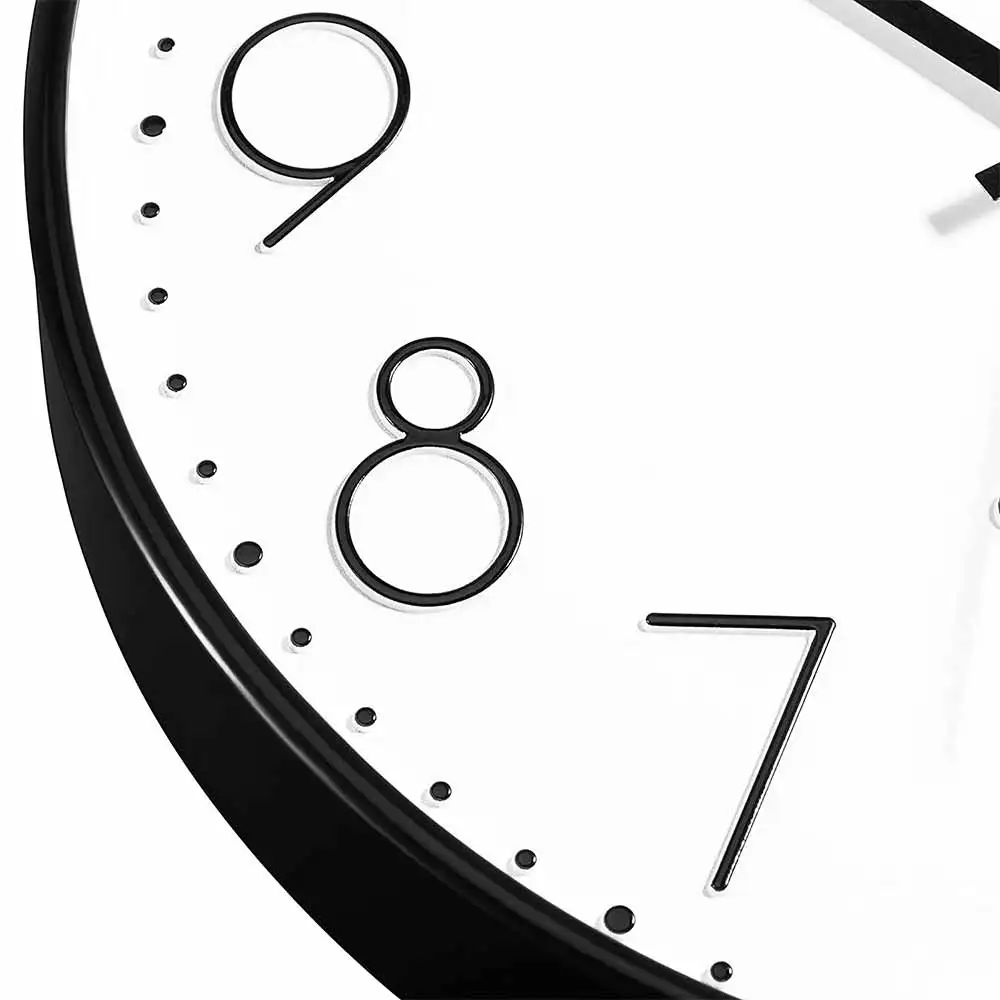 Modern BatteryOperated Wall Clocks