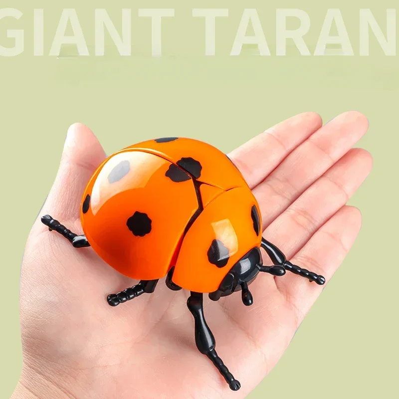 4PCS Creative Mini Ladybug Beetle Crawling Wind Up Toys Insect Model Children Toy Insect Model Favors Party Gifts