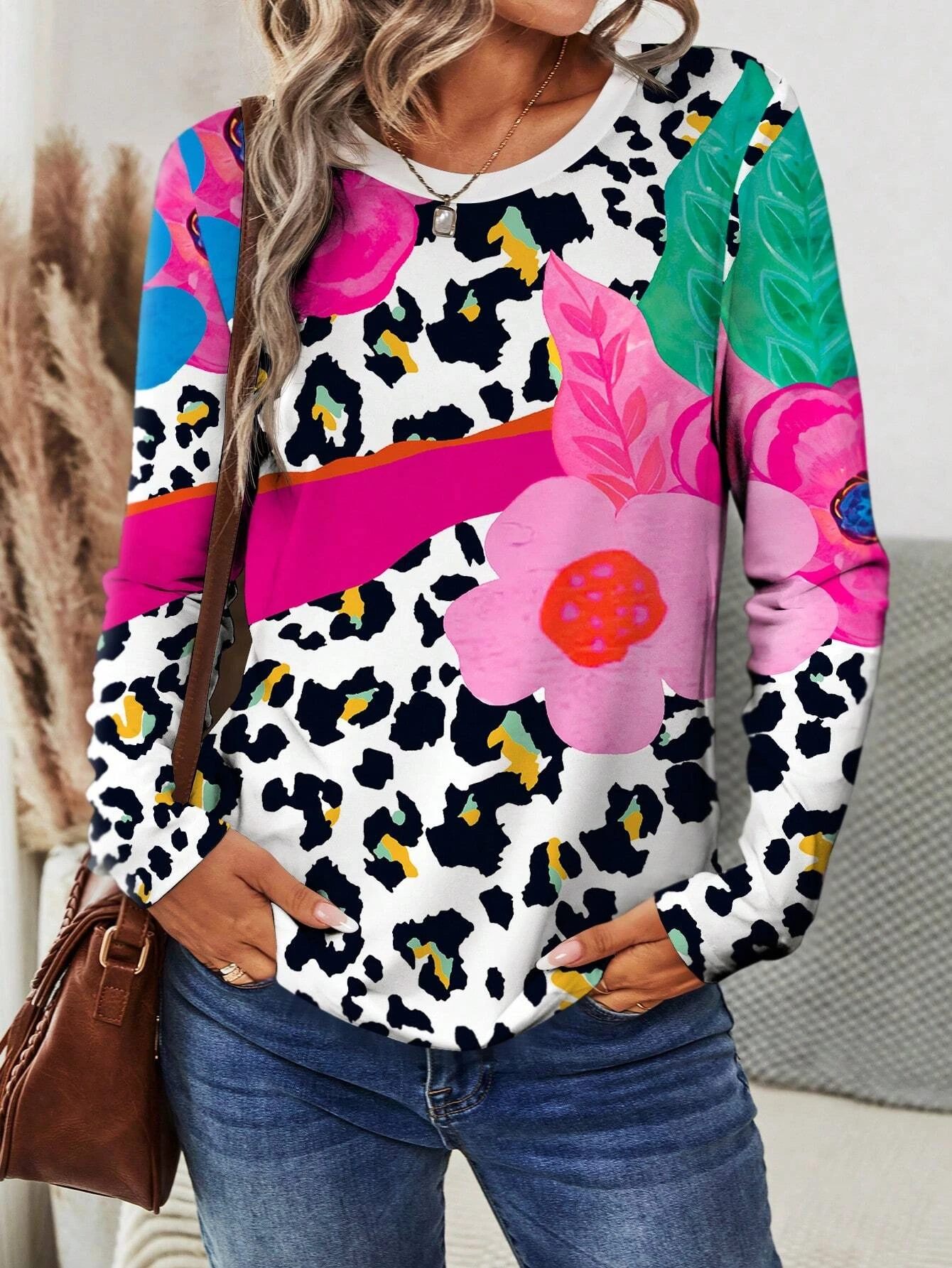 Damen-T-Shirt, 3D-Leoparden-Blumendruck, modisch, langärmelig, Rundhalsausschnitt, normales Oberteil, Urlaub, Wochenende, Frühling und Herbst – Detail 4