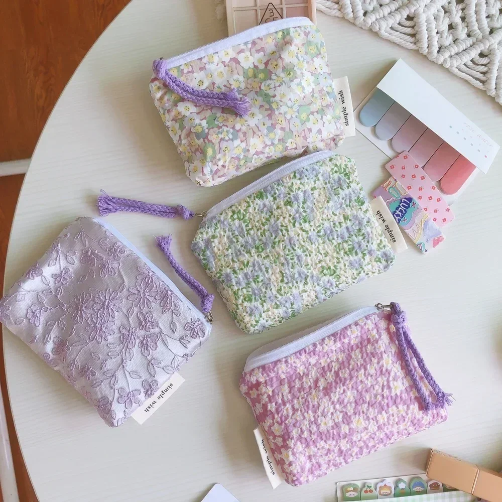 Makeup Organizer Cosmetic Bag Cosmetic Storage Bag Makeup Bag Cosmetic Case Small Cosmetic Make Up Bag Mini Cotton Floral Organizer Bags for Women Lipstick Makeup Case Children Purse Coin Pouch