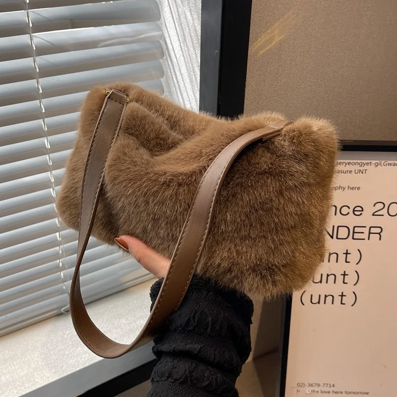 Korean Version Of The New Plush Crossbody Bag Women's Fashion Faux Fur Shoulder Bag Luxury High Quality Plush Shoulder Bag