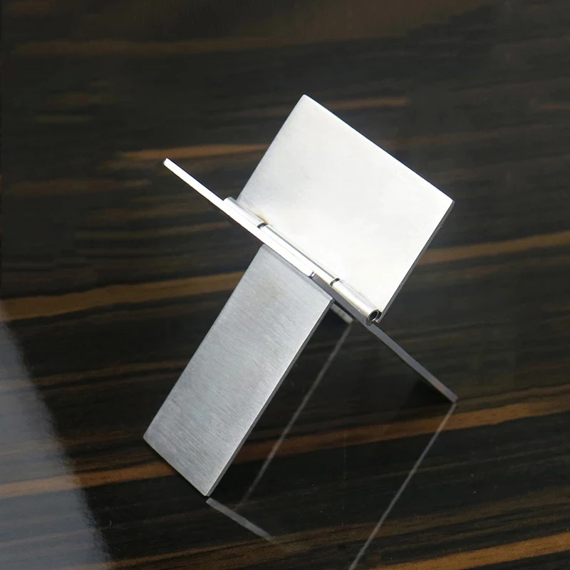 

Stainless Steel Cigar Holder Foldable Stand Cigarette Rack Cigarette Display Bracket Rack Smoking Accessories