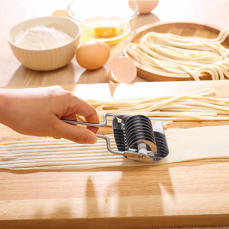 Kitchen Dough Noodle Cutter Stainless Steel Multifunction Vegetables Handmade Pasta Tools Cutter Kitchen Gadgets