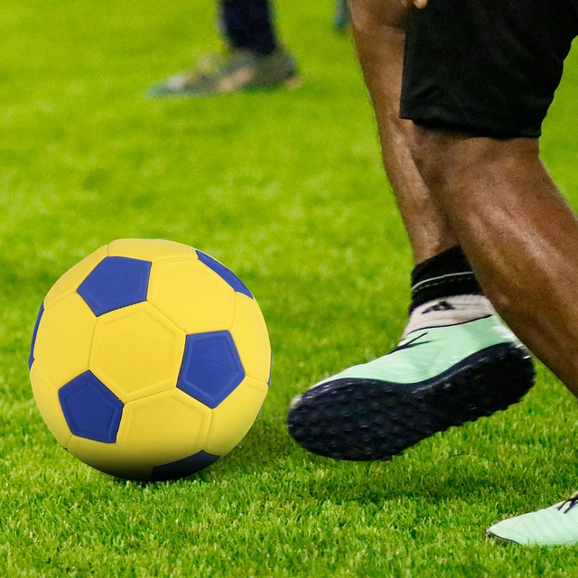 1PC size 4 and 5 durable, soft and comfortable sports football, suitable for four seasons of competition and training 4