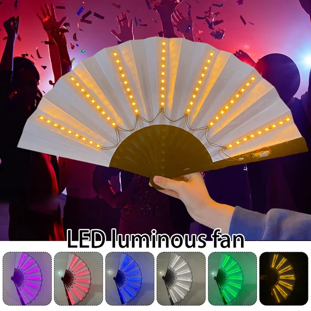 다양한 장소와 이벤트에서 활용 가능한 야광 LED 접이식 선풍기