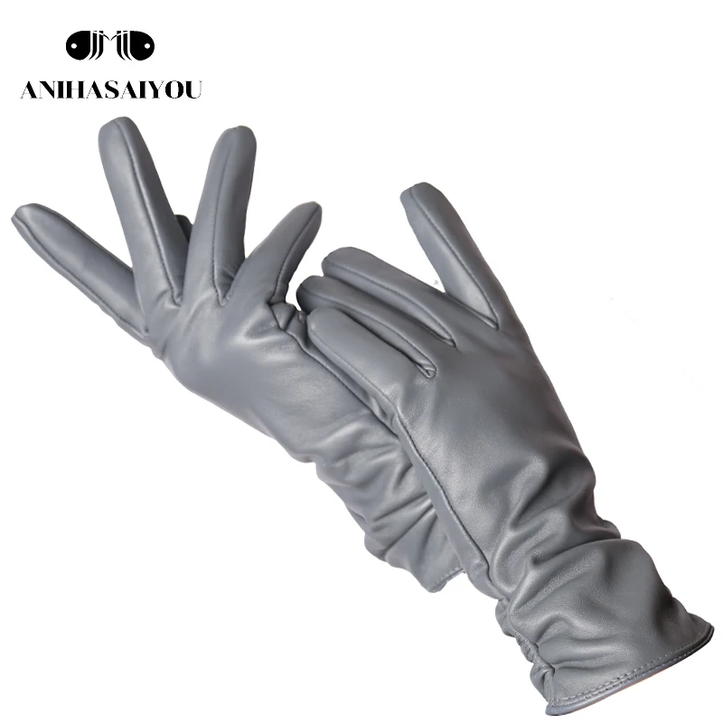 Classic Pleated Women's Sheepskin Leather Winter Gloves
