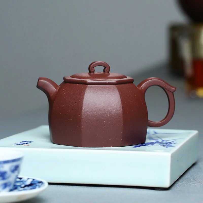 

Guogao Gong [Handmade Eight Square Ancient Well Pot] Authentic Crude Ore Old Purple Clay Yixing Purple Sand Teapot 230cc