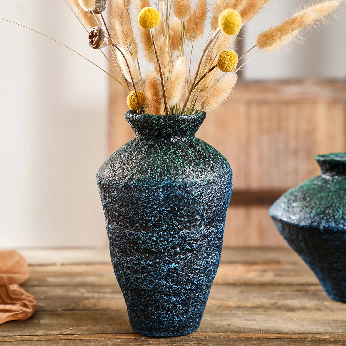 1PC, a retro earthenware jar shaped decorative vase, a retro style blue-green resin material decorative vase