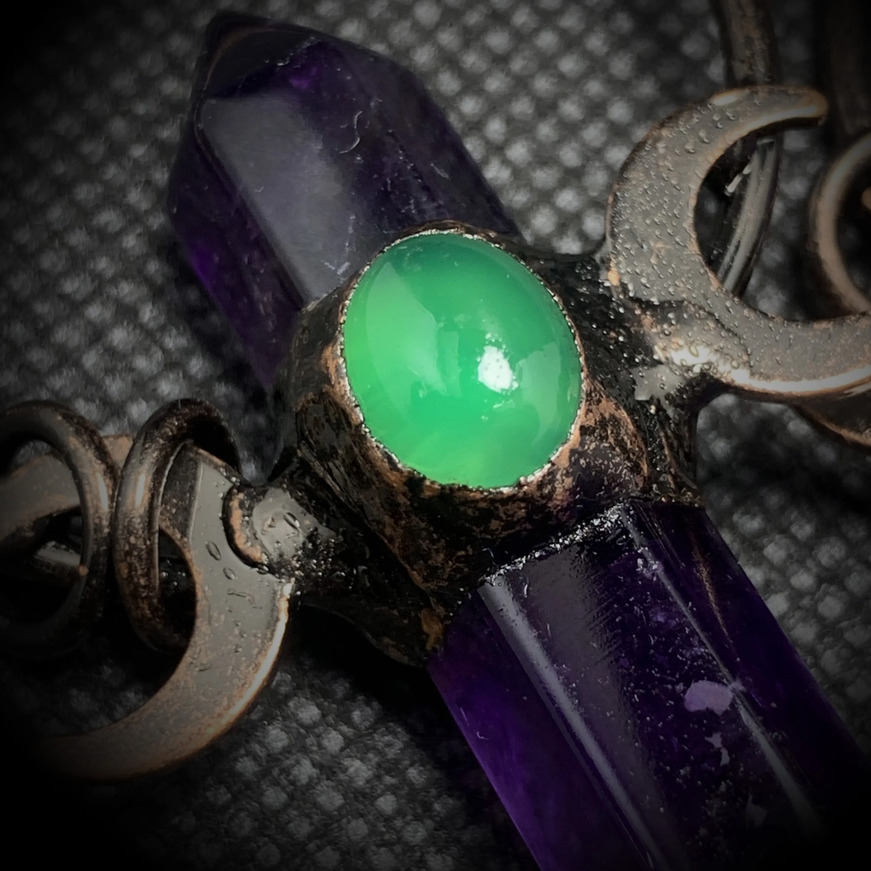 YEEVAA 1pc Amethyst Hexagonal Prism Inlaid With Green Agate Double Moon Pendant Perfect For Women Gift Jewelry Necklace