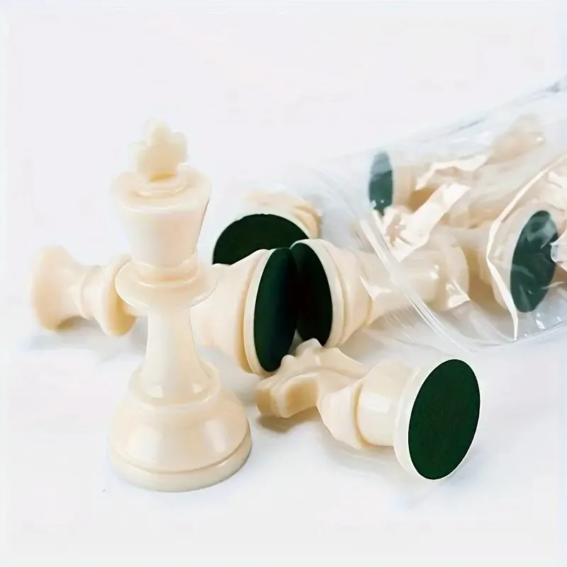 32 Set of Portable Chess Pieces Accessories Full Set Of Chess Resin Material Bottom Total Board Game Toys chess pieces and board