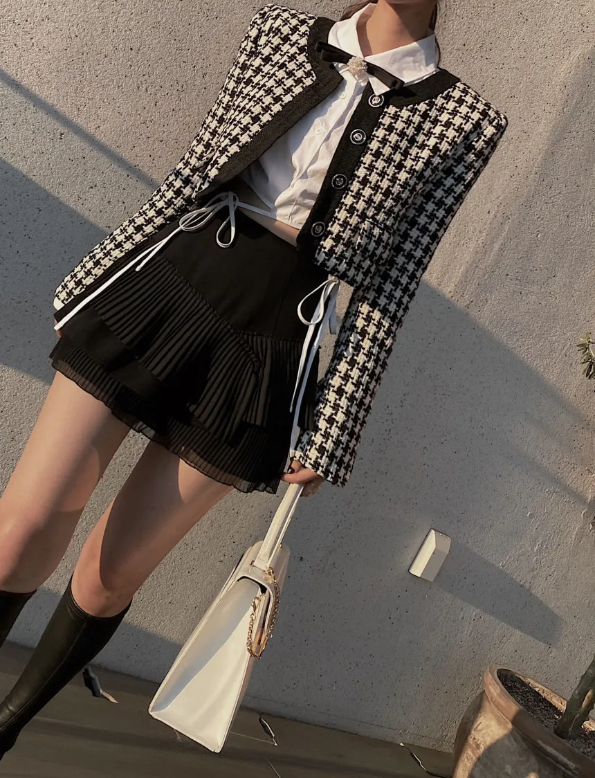 Elegant Cropped Jacket Women French Vintage Single Breasted Long Sleeve O-neck Top Autumn Y2k All-match Houndstooth Coats New