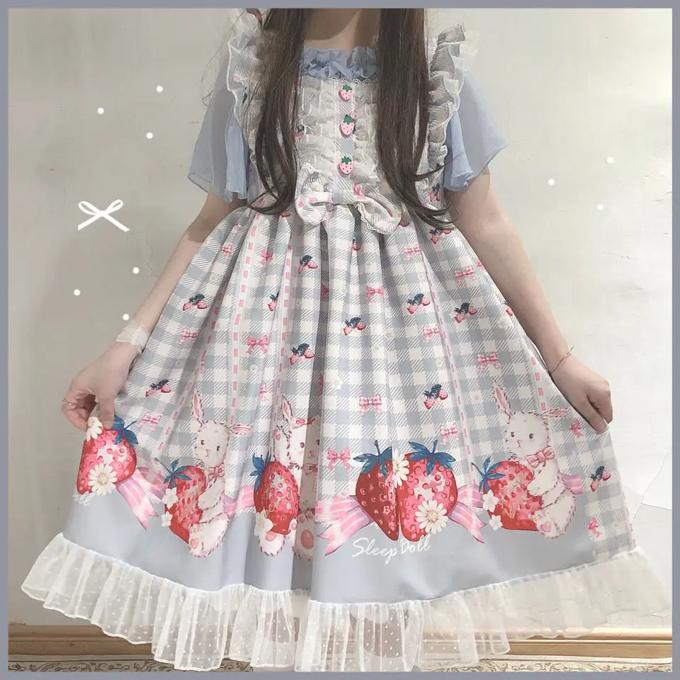 

Женское платье с рисунком клубники и кролика, с оборками