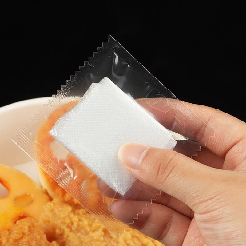 100/200PCS Disposable Plastic Gloves Multifunctional Individually Packaged PE Gloves Kitchen Restaurant Cooking Cleaning Tools
