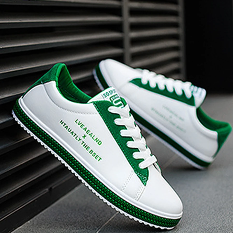 

Новые летние мужские повседневные туфли, модные мужские туфли на плоской подошве, легкие туфли с низким верхом, Корейская версия молодежных трендовых туфель на плоской подошве.