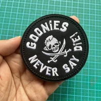 GOONIES NEVER SAY DIE Funny Meme Tactical Velcros Patch на липучке - военный вышитый значок для рюкзака Molle — изображение 2