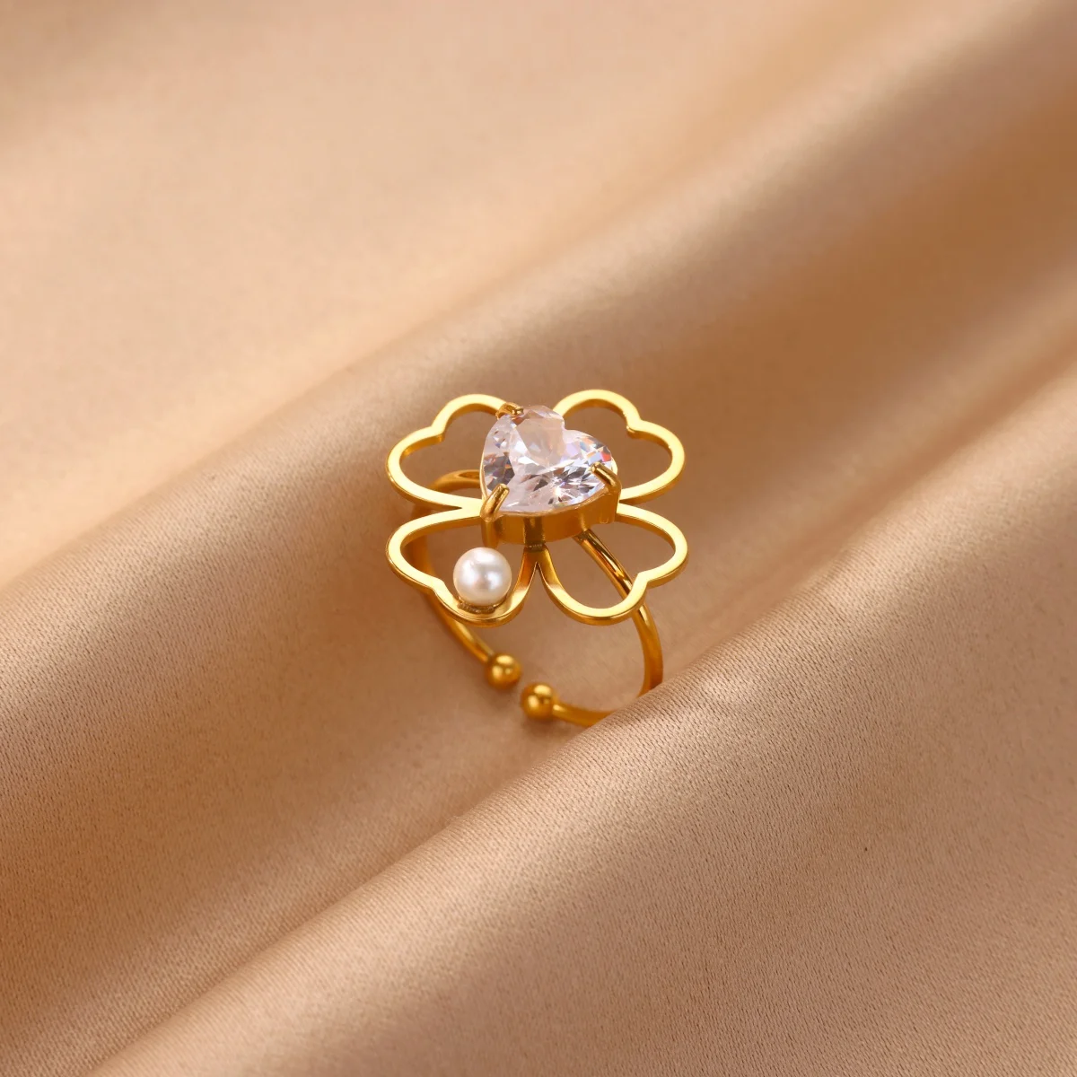 Zircon Heart Pearl and Leaf Ring Gold Women Ring