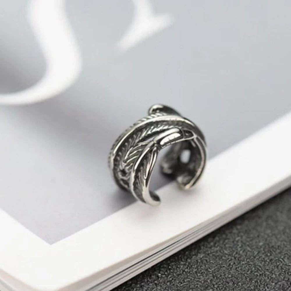 Vintage Feathers Without Holes Not Pierced Ear Clip Men Fashion Men's Earrings Retro Punk Designer Jewelry