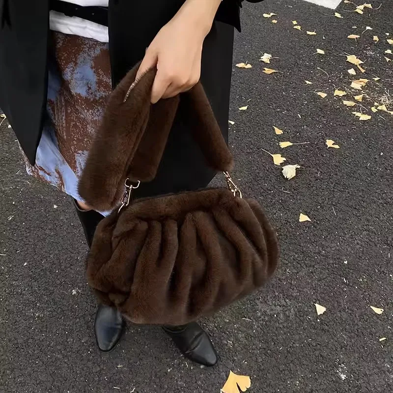 Cute and Versatile Winter Crossbody Bags Mink Fur Wrinkle Relaxed Texture Cloud Shell Bag Women Fashion Tote Shoulder Bag