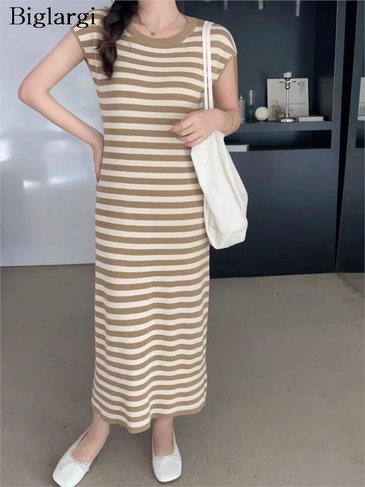 

Knitted Striped Print Summer Sleeveless Vests Dress Women Korea Style Loose Pleated Ladies Dresses Casual Modis Woman Long Dress