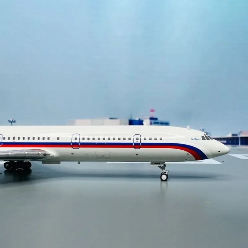 1/400 Scale Tupolev NG54009 Russian Air Force Tupolev Tu-154B-2 RA