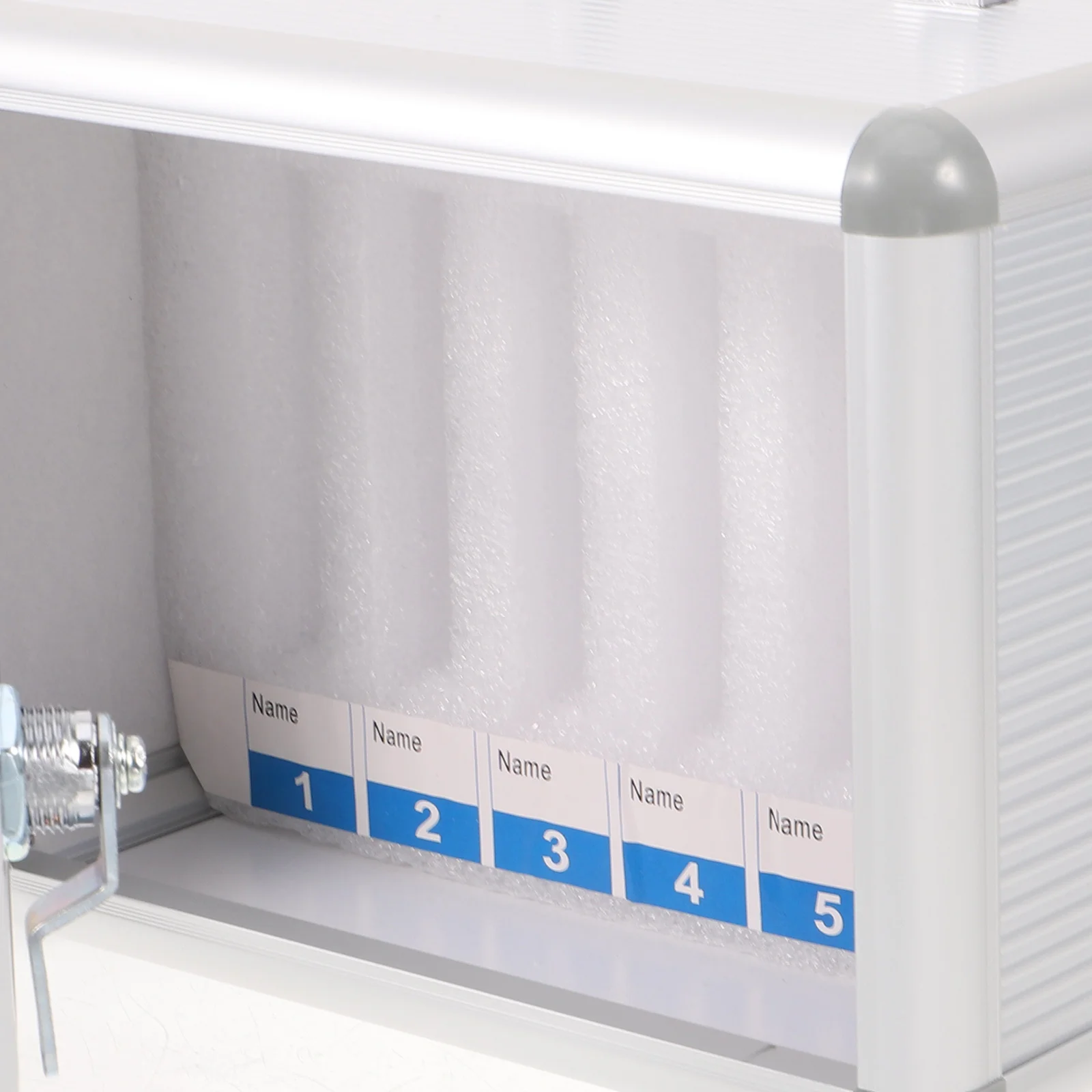 Рисунок 4 - Настенный держатель для мобильных телефонов