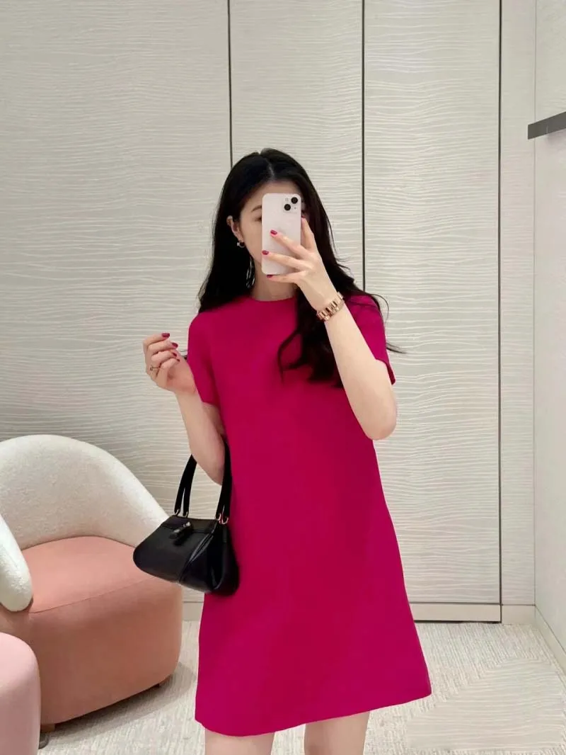

Korean style girl luxury fashion casual trend versatile temperament generous commuting age reducing slimming dress
