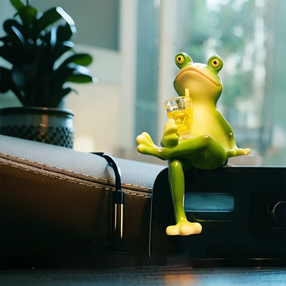 Funny Drinking Frog Statue Flower Pot Hugger Resin Hanging Frog Figurine Small Frog Figurine Plant Decorations for Pots