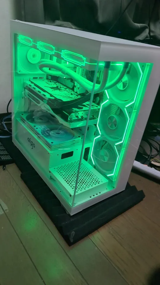 Aigo AS900 PC Case 270° Panoramic Design ATX M-ATX ITX Sea View Room Side Transparent Desktop Chassis Diy Gaming Computer Case photo review