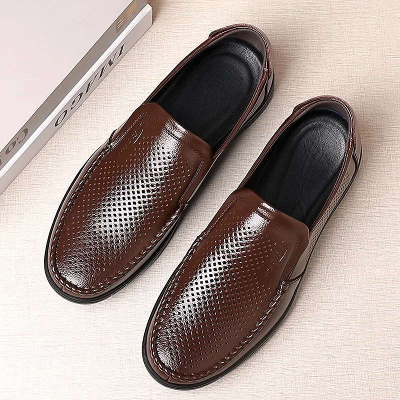2024 New Summer Breathable Shoes for Men Genuine Leather Soft Casual Shoes Man Slip-on Cutout Shoes Cowhide Summer Loafers