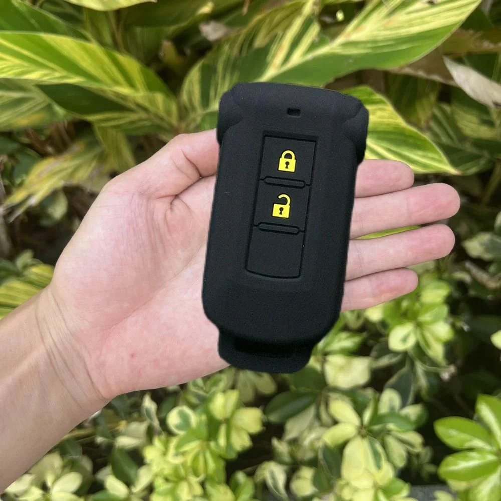 Silicone Car Key Case Cover Keychain For Mitsubishi ASX Outlander L200 Nissan Qashqai J10 J11 Juke X Trail Altima
